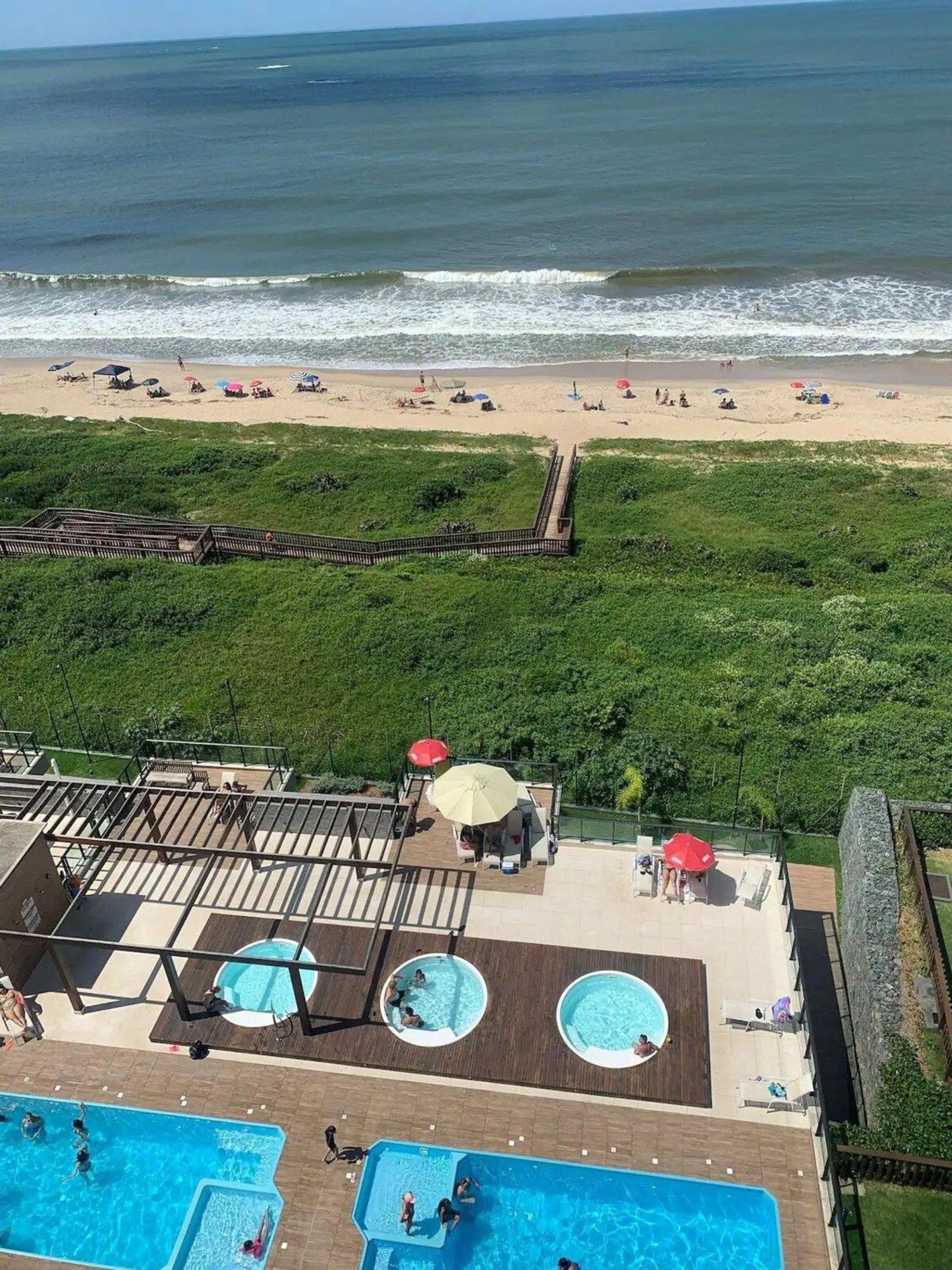 Vila Acoriana Confort Club, Pe Na Areia Barra Velha  Exterior photo